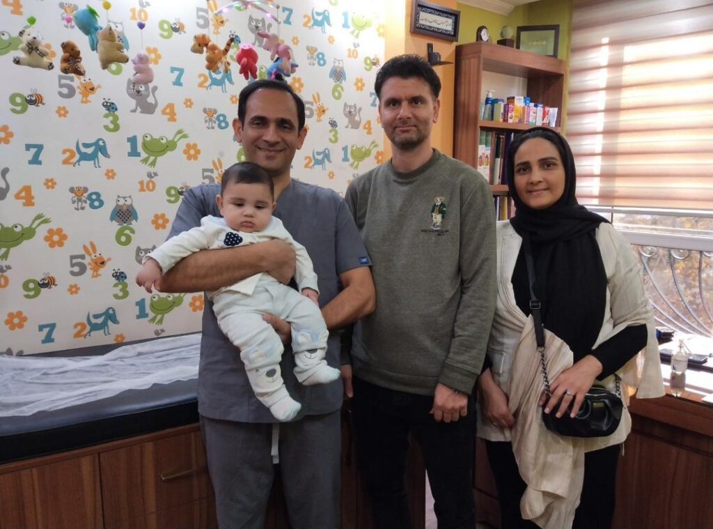 ختنه نوزاد در مطب دکتر هرمان مقدم