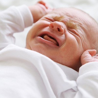 آرام کردن نوزاد بعد از ختنه