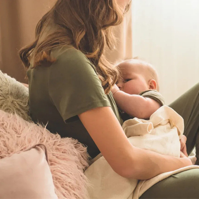 از کجا بفهمیم نوزاد به اندازه کافی شیر می‌خورد