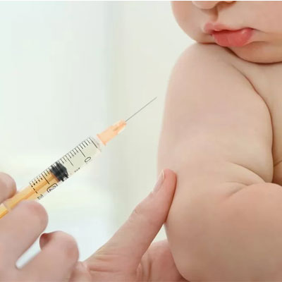آیا تب بعد از واکسن نوزاد خطرناک است